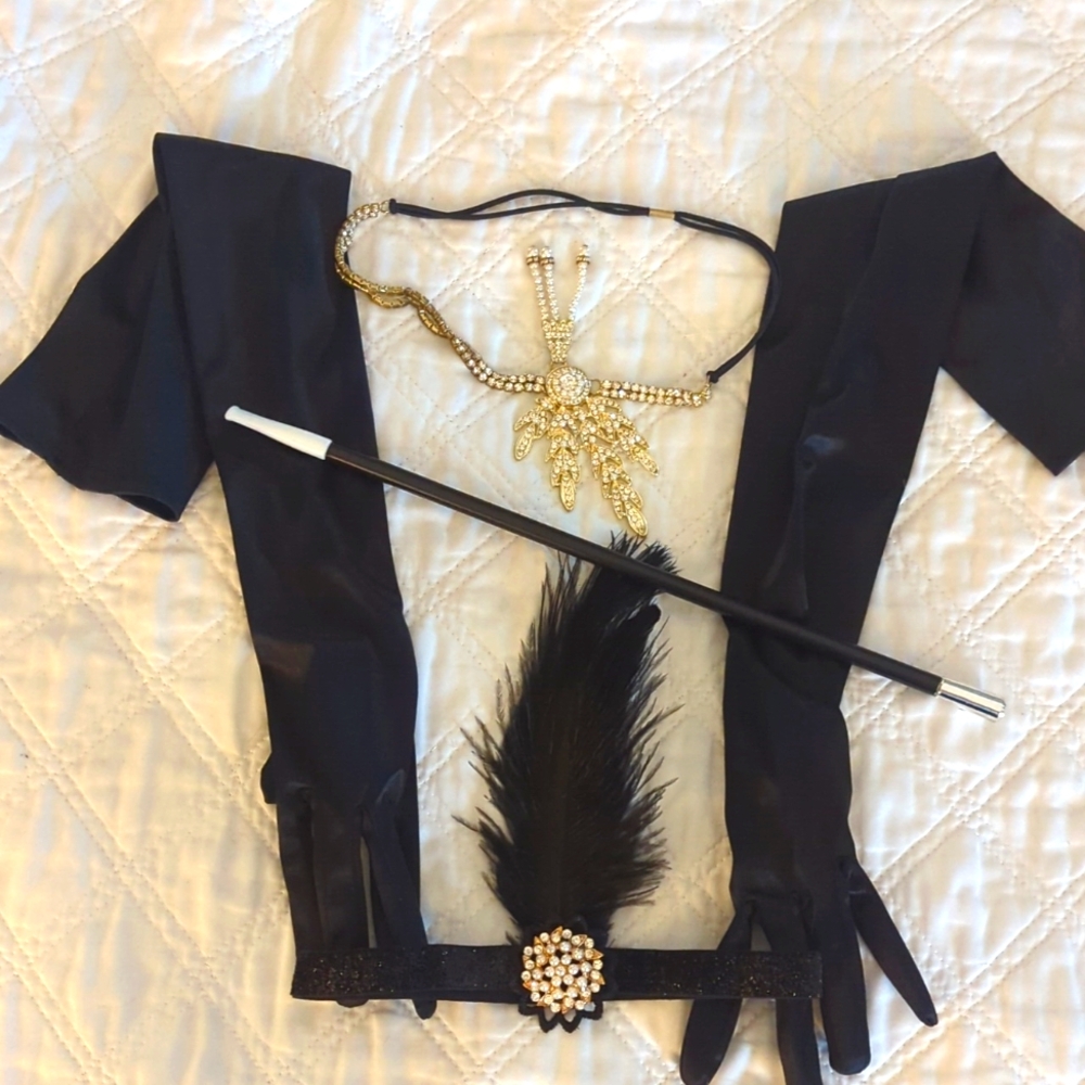Great Gatsby Costume Accessories